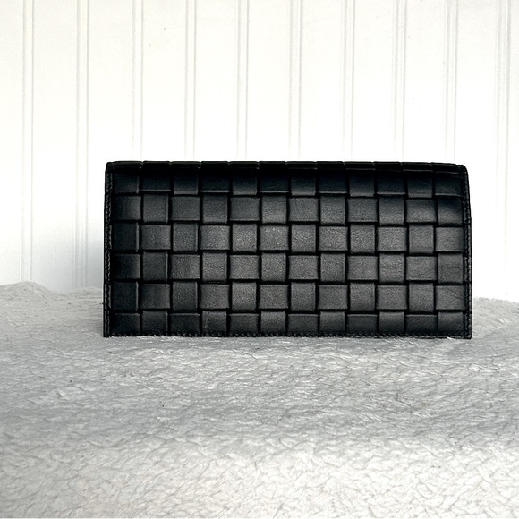NWT Authentic Bottega Veneta Printed Grid Calf Leather Flap Long Wallet Black - Picture 1 of 7